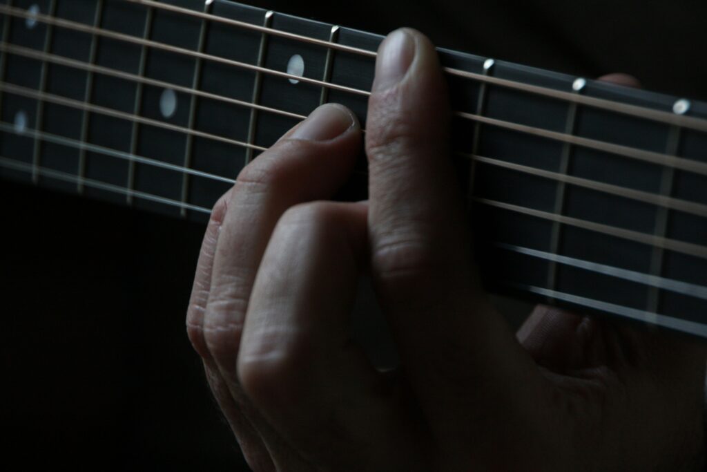 Online Private guitar lessons in Royston