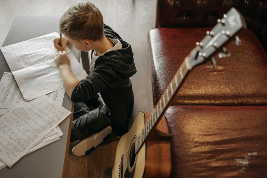 Kids Beginner guitar lessons