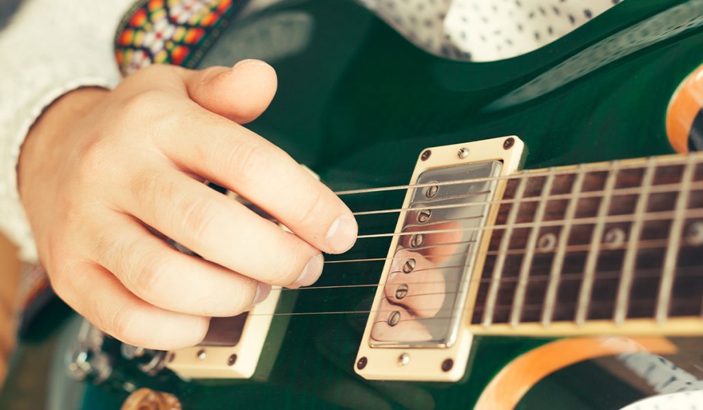 How to Improve Your Finger Speed and Accuracy on Guitar